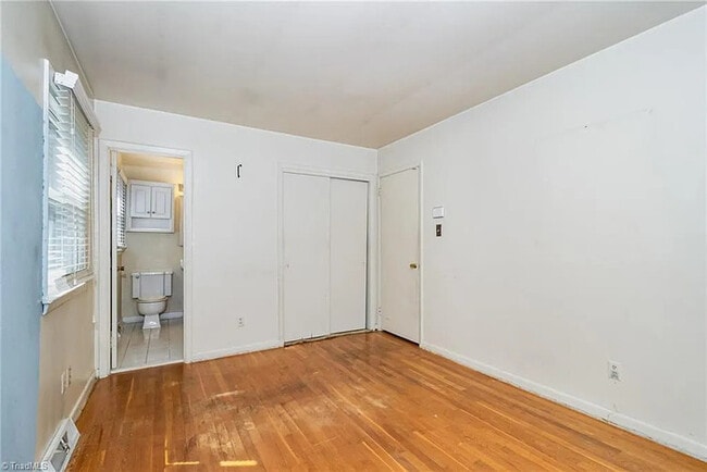 Building Photo - Earn Wealth While Leasing - Like a Homeown...