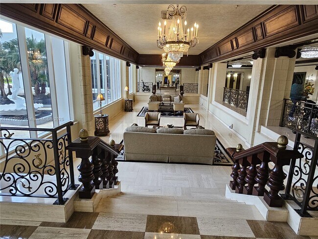 Building Photo - 2030 S Ocean Dr