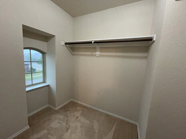 Building Photo - 8217 Spruce Meadows Dr