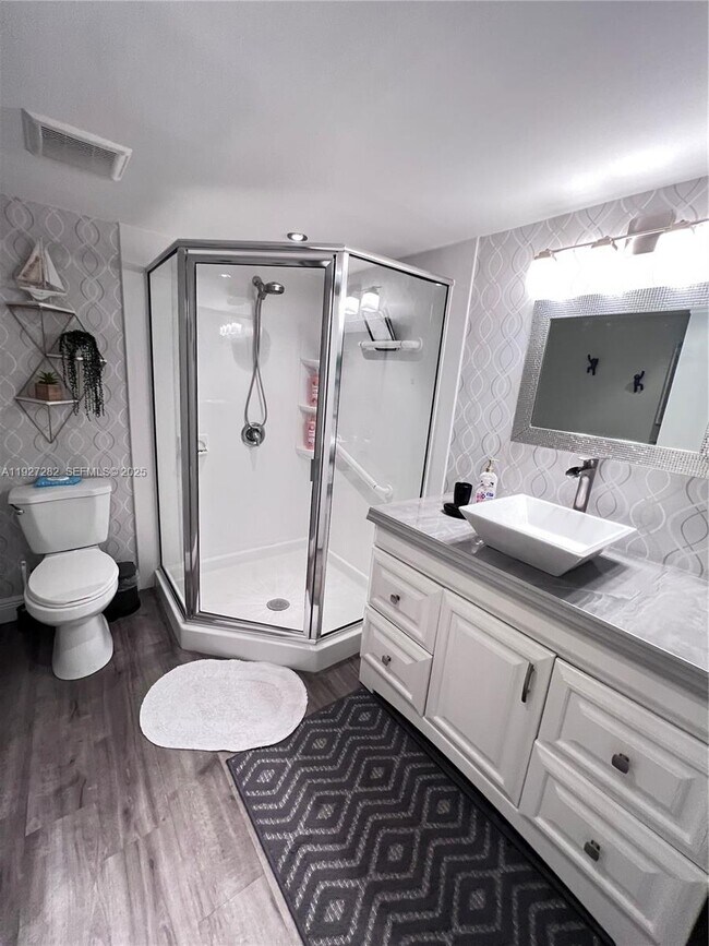 Building Photo - 4740 NW 21st St