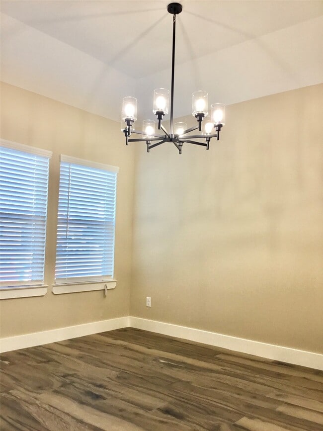 Building Photo - 2075 Briar Grove Dr