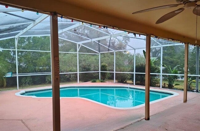 Building Photo - 326 Hanging Moss Rd