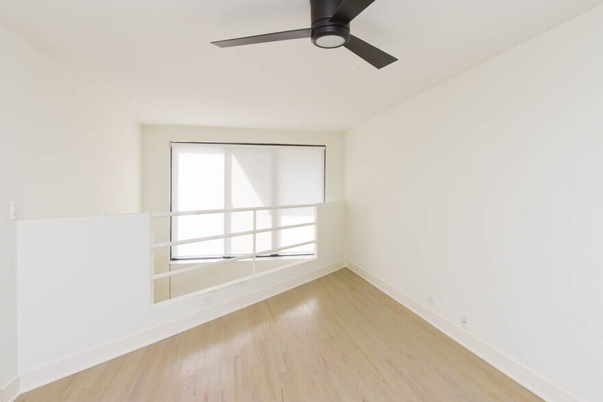 Building Photo - 843 W Grace St