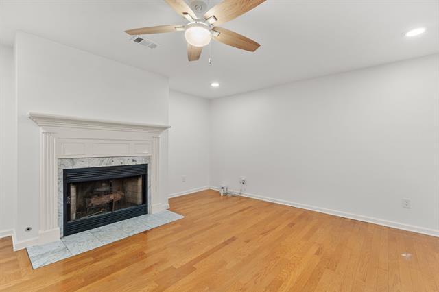 Building Photo - 4616 Bonnell Ave