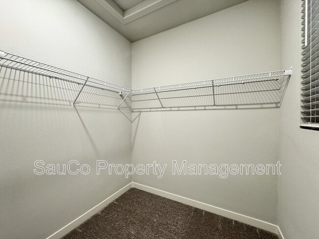 Building Photo - 7181 SE Benedict St