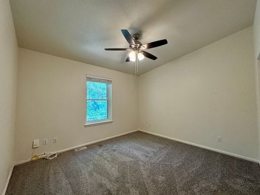 Building Photo - Fantastic 3 Bed 2 Bath Longmont Duplex! Av...