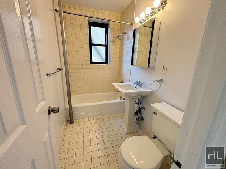 Building Photo - West 11th Street