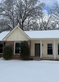 Building Photo - Kevin dr