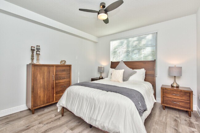 Building Photo - Furnished condo at Reserve of Naples