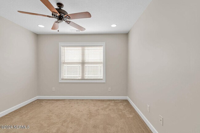 Building Photo - 201 Kenan Lp