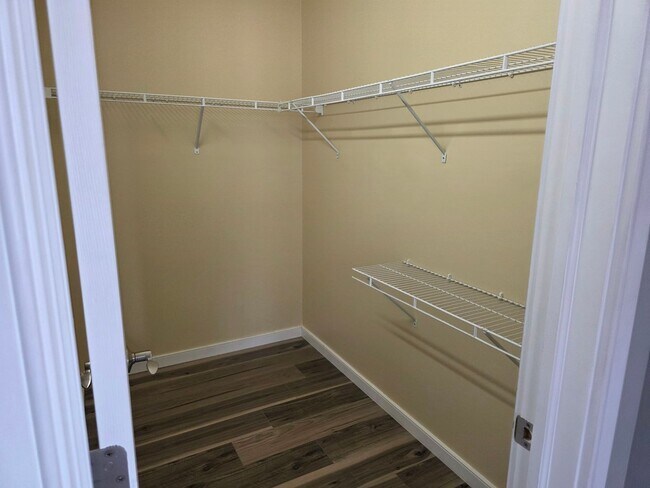 Building Photo - Wiltree Court-269