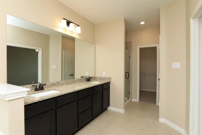 Building Photo - 21202 Sunshine Meadow Dr