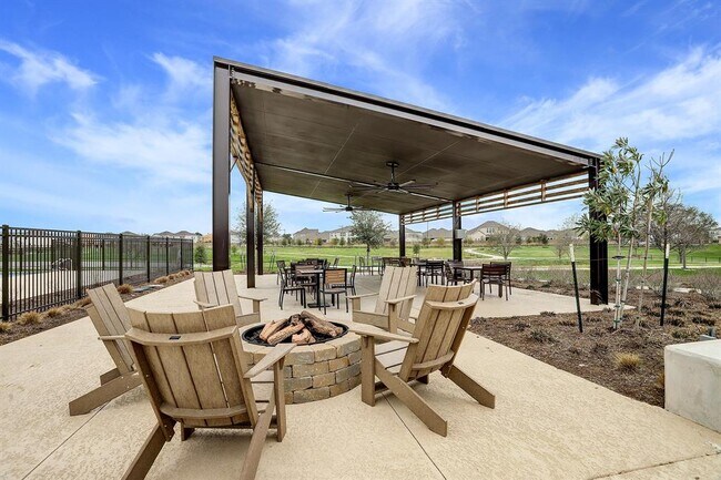 Building Photo - 9838 Magnolia Village Ln