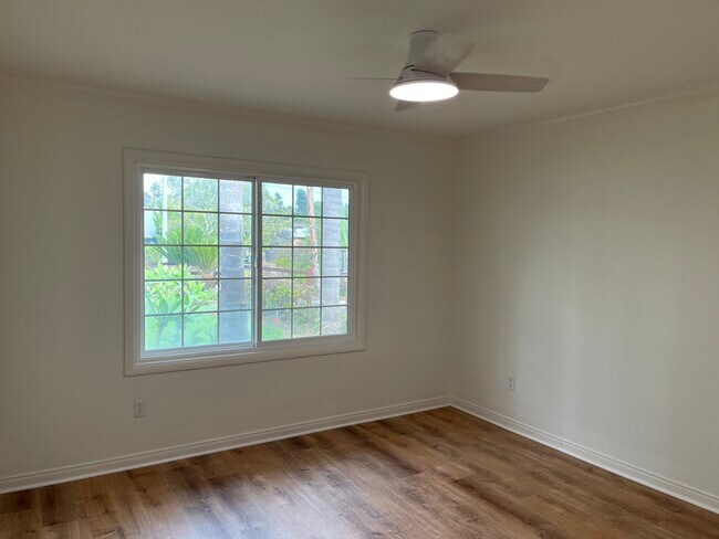Building Photo - 3505 Santa Clara Way