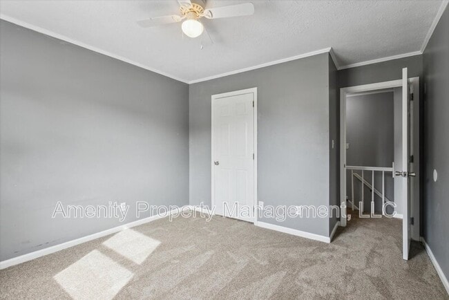 Building Photo - 32 Wainwright Dr
