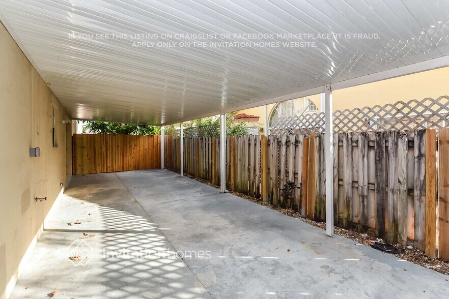 Building Photo - 9121 SW 215th Terrace