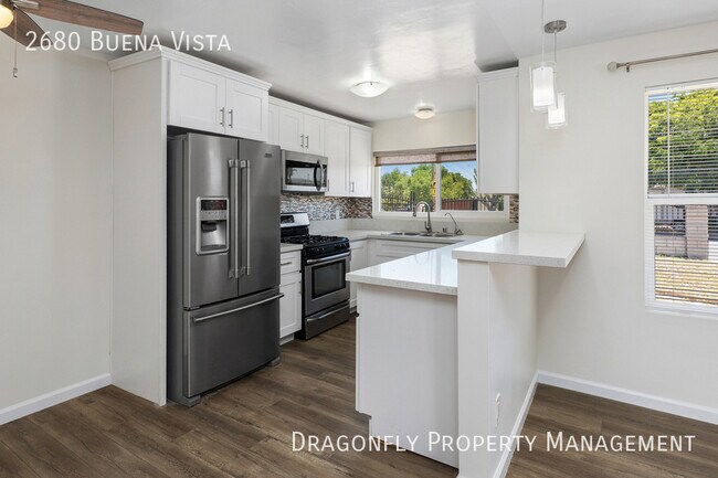 Building Photo - 2680 Buena Vista Ave