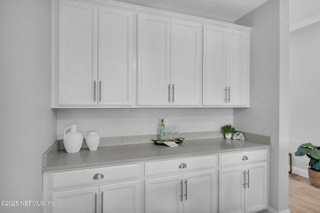 Building Photo - 94 Waterline Dr