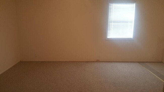 Building Photo - 8072 W Van Hook St