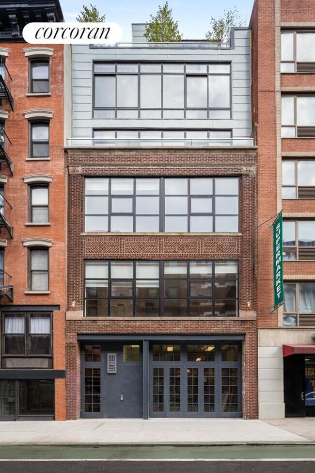 Building Photo - 88 Clinton St