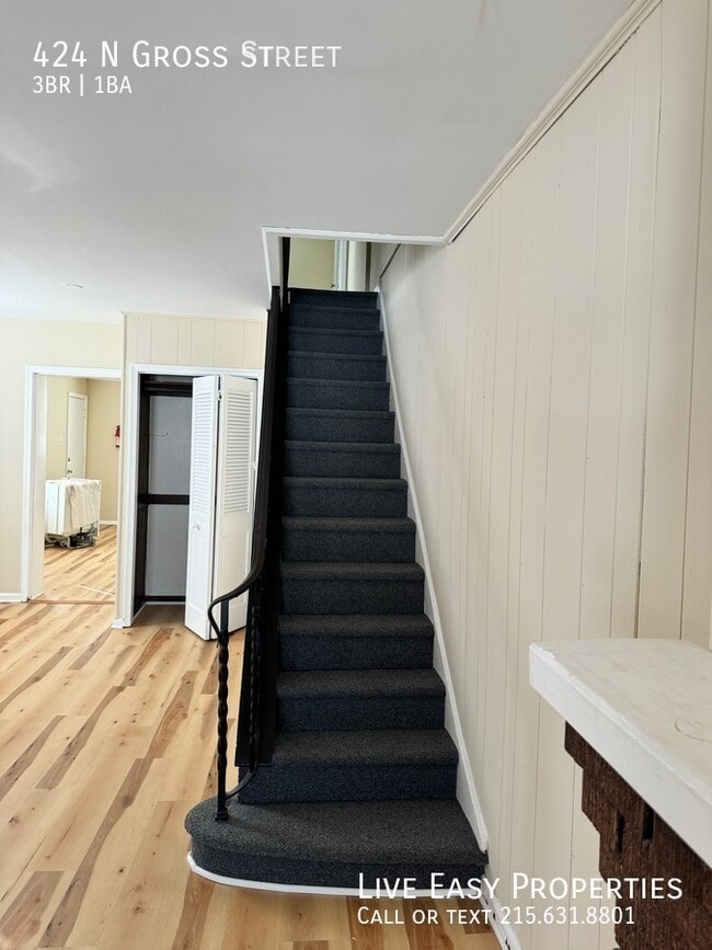 Building Photo - 424 N Gross St