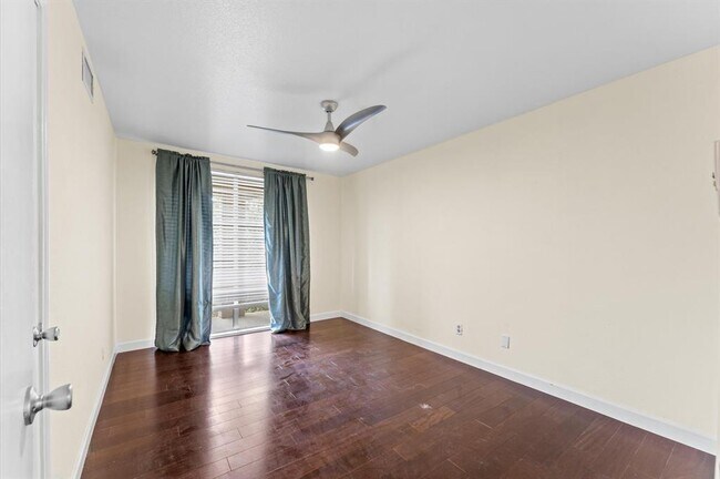 Building Photo - 4635 Wild Indigo St