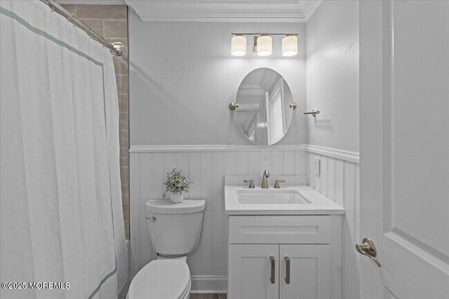 Building Photo - 382 Western Ave