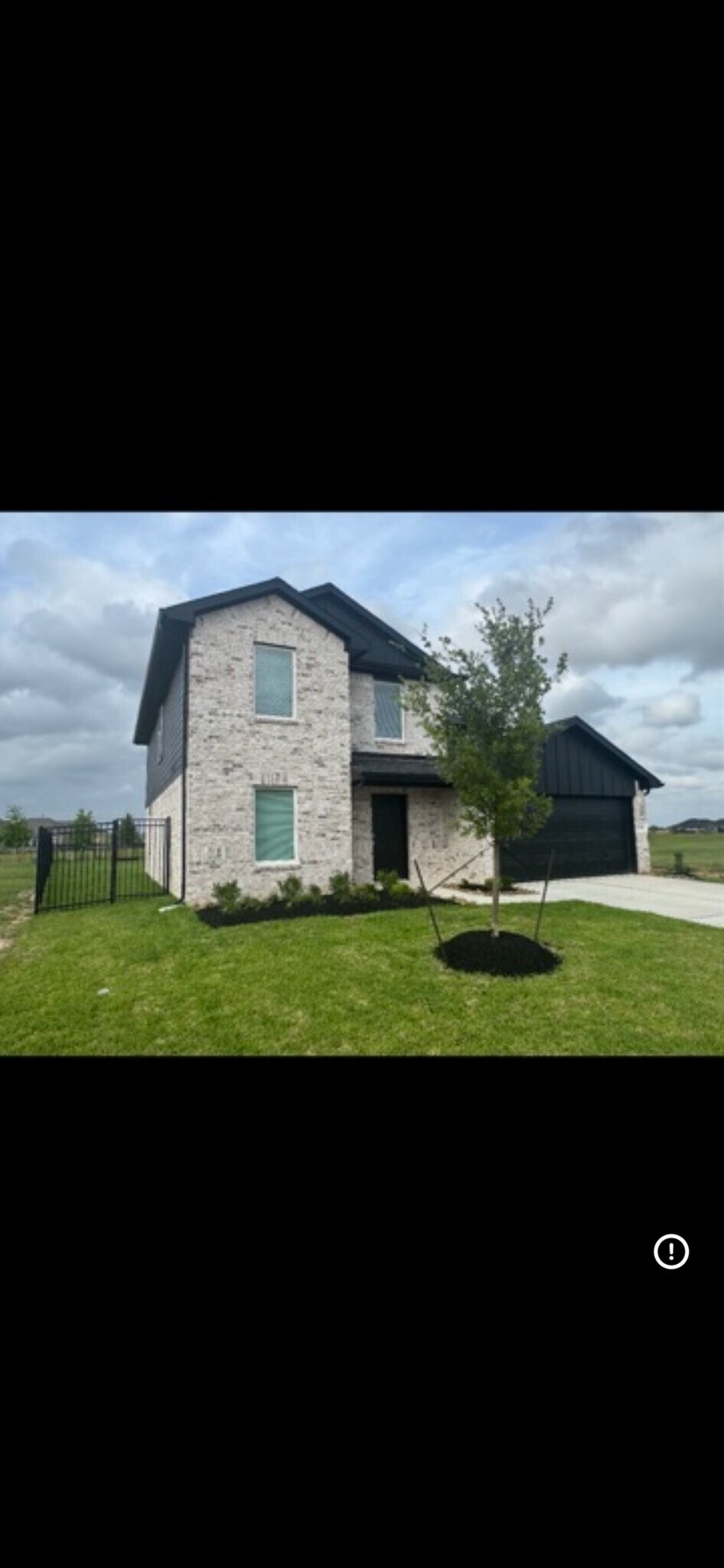 Building Photo - 3060 Nori Shores Dr