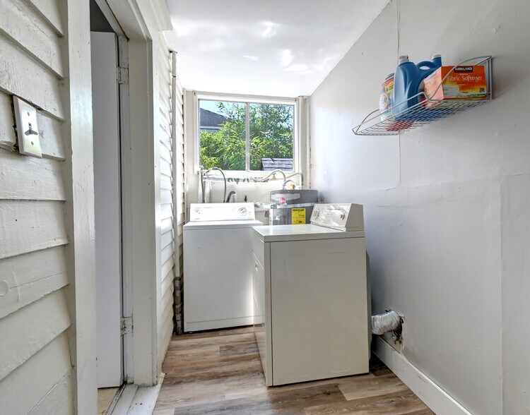 laundry room - 1405 S 3rd St