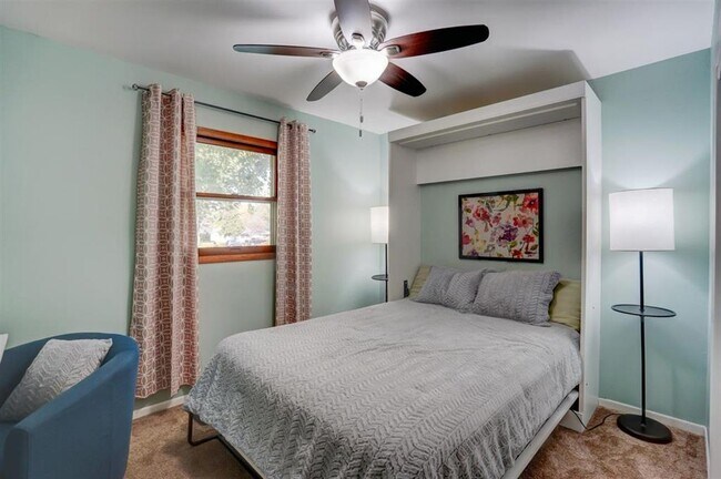 Building Photo - 5519 Leanne Ln