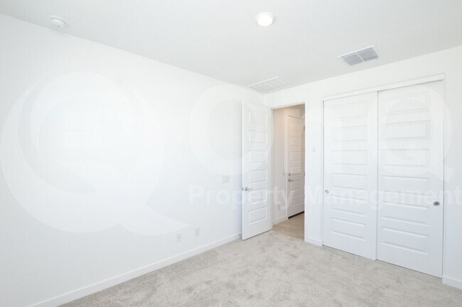 Building Photo - 12617 W Morten Ave