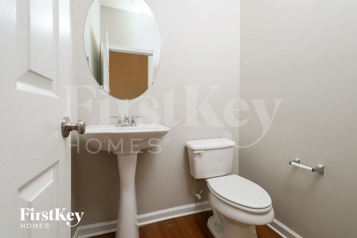 Building Photo - 3310 Castleberry Village Cir