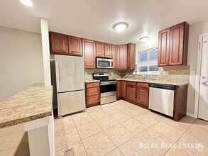 Building Photo - 2516 Allegheny Dr