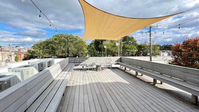 Building Photo - 2318 Herbert Hamlet Aly