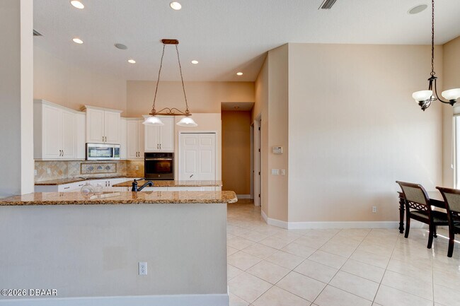 Building Photo - 6101 Sanctuary Garden Blvd