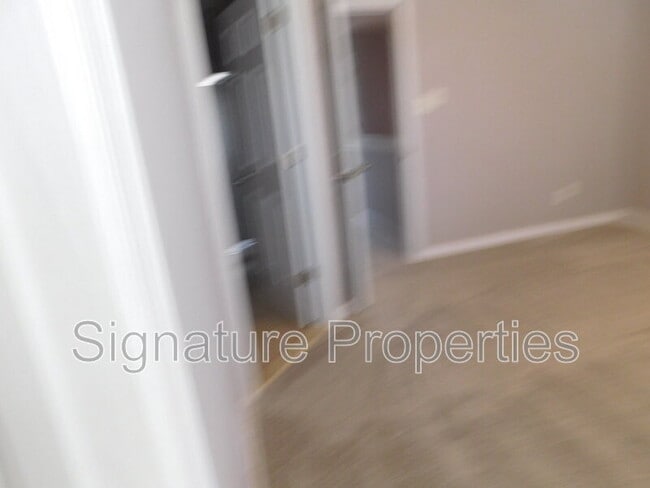 Building Photo - 8197 Belton Cir