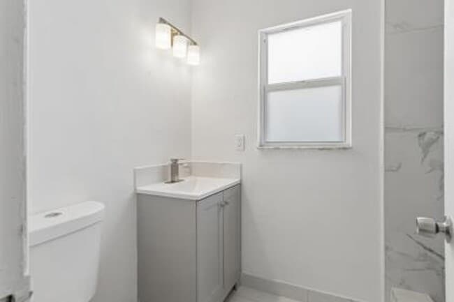 Building Photo - 8027 Lagos De Campo Blvd