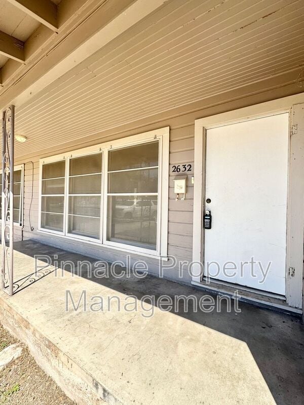 Building Photo - 2632 W Avenue N