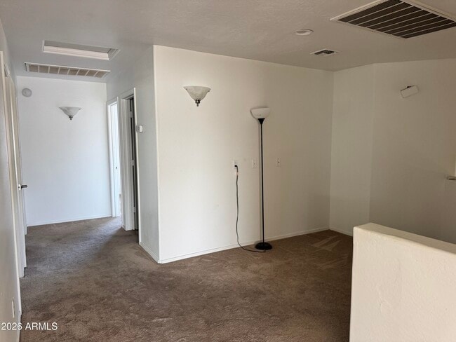 Building Photo - 1733 E Primera Dr