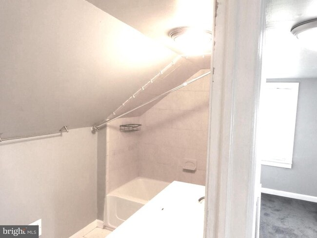 Building Photo - 8220 Cornwall Rd