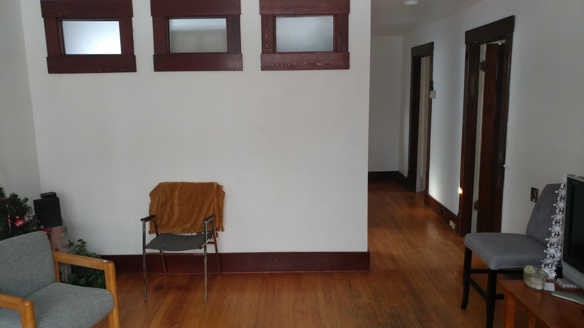 Building Photo - 109 S 8th Ave