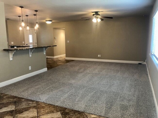 Building Photo - Nice 3 bed, 2 bath home in El Dorado Hills
