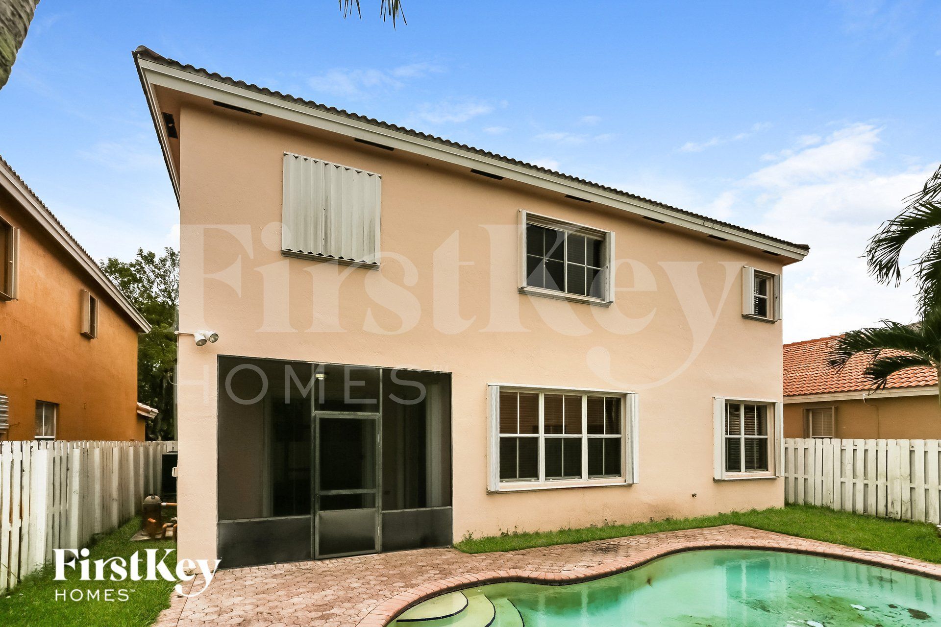 Building Photo - 2332 SW 126th Ave