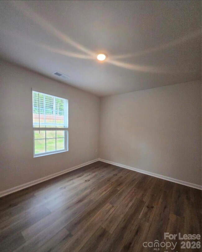 Building Photo - 13123 Hampton Bay Ln