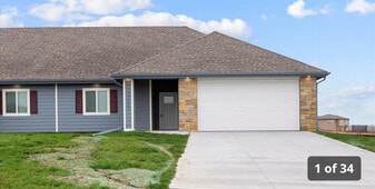 Building Photo - 22953 Cayuse St