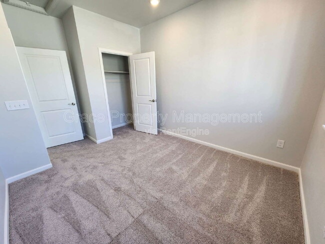 Building Photo - 465 Interlocken Blvd