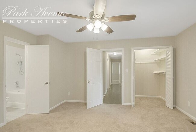 Building Photo - 1404 Falls Church Rd