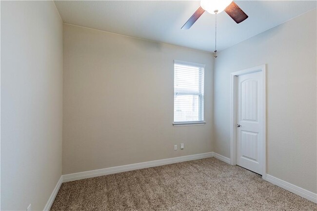 Building Photo - 6224 Lake Teravista Way