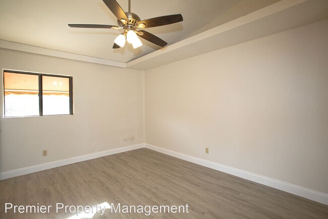 Building Photo - 1 br, 1 bath House - 826 Wiggins Pass West...