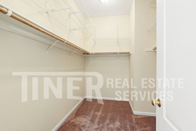 Building Photo - 5730 Chaffey Ln